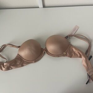 NWT Victoria's Secret Nude Push Up Strapless Bra